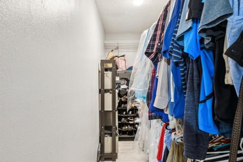 Casa en venta en Tampa, Florida, 4 dormitorios, 200.48 m2 № 1827871 - foto 12