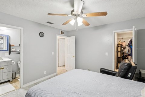 Casa en venta en Tampa, Florida, 4 dormitorios, 200.48 m2 № 1827871 - foto 20