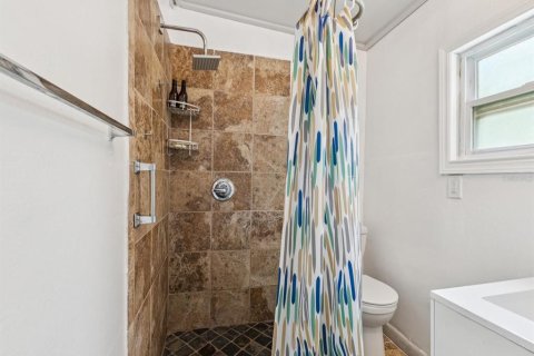 Casa en venta en Tampa, Florida, 4 dormitorios, 200.48 m2 № 1827871 - foto 25