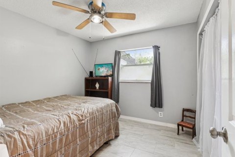 Casa en venta en Tampa, Florida, 4 dormitorios, 200.48 m2 № 1827871 - foto 15