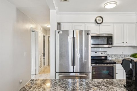 Casa en venta en Tampa, Florida, 4 dormitorios, 200.48 m2 № 1827871 - foto 6
