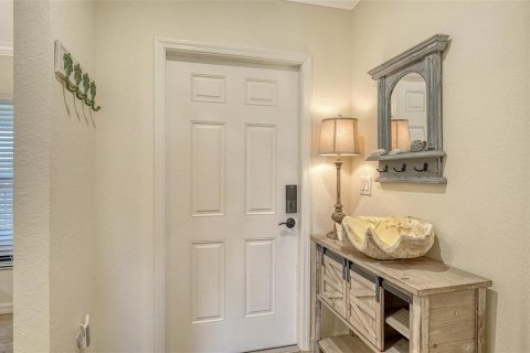 Condo in Bradenton, Florida, 2 bedrooms in LAKEWOOD NATIONAL  № 2232798 - photo 9