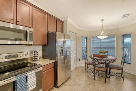Condo in Bradenton, Florida, 2 bedrooms in LAKEWOOD NATIONAL  № 2232798 - photo 23