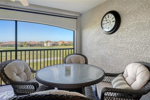 Condo in Bradenton, Florida, 2 bedrooms in LAKEWOOD NATIONAL  № 2232798 - photo 12