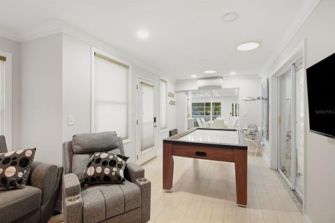 Villa ou maison à vendre à Largo, Floride: 3 chambres, 148.36 m2 № 2388350 - photo 20