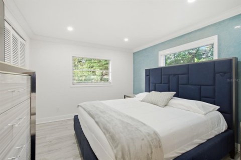 Villa ou maison à vendre à Largo, Floride: 3 chambres, 148.36 m2 № 2388350 - photo 13