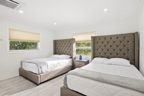 Villa ou maison à vendre à Largo, Floride: 3 chambres, 148.36 m2 № 2388350 - photo 16