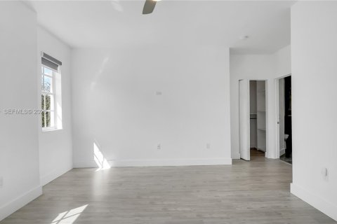 Adosado en alquiler en Miramar, Florida, 3 dormitorios, 157.93 m2 № 2050262 - foto 18