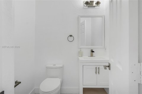 Adosado en alquiler en Miramar, Florida, 3 dormitorios, 157.93 m2 № 2050262 - foto 14