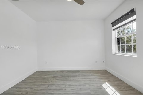 Adosado en alquiler en Miramar, Florida, 3 dormitorios, 157.93 m2 № 2050262 - foto 17