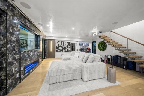 Villa ou maison à vendre à Sarasota, Floride: 4 chambres, 272.2 m2 № 2408871 - photo 12