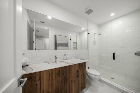 Villa ou maison à vendre à Sarasota, Floride: 4 chambres, 272.2 m2 № 2408871 - photo 30