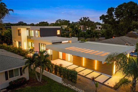 Villa ou maison à Sarasota, Floride 4 chambres, 272.2 m2 № 2408871