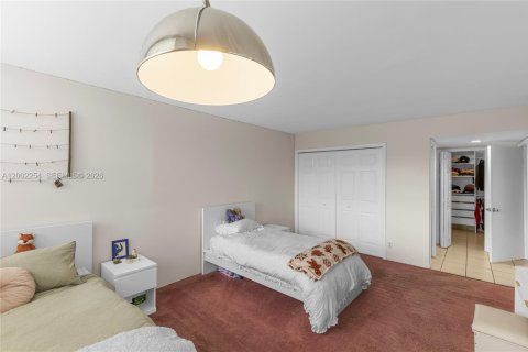 Купить кондоминиум в Уэстон, Флорида 2 спальни, 114.73м2, № 2067814 - фото 26