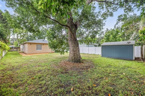 House in Tampa, Florida 3 bedrooms, 120.77 sq.m. № 1879140 - photo 28