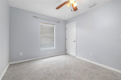 House in Tampa, Florida 3 bedrooms, 120.77 sq.m. № 1879140 - photo 20