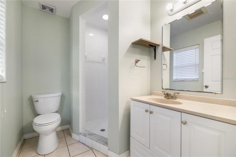 House in Tampa, Florida 3 bedrooms, 120.77 sq.m. № 1879140 - photo 18