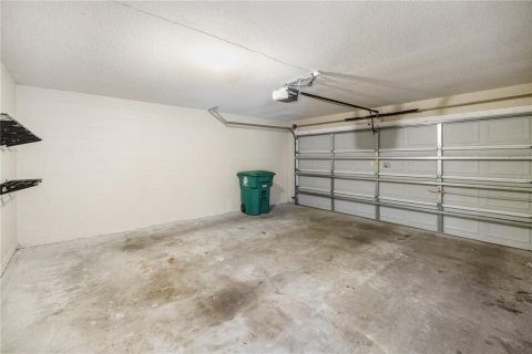 House in Tampa, Florida 3 bedrooms, 120.77 sq.m. № 1879140 - photo 5