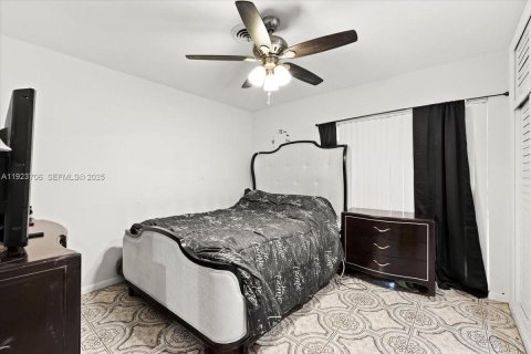 Купить виллу или дом в Санрайз, Флорида 4 спальни, 171.87м2, № 1981995 - фото 12