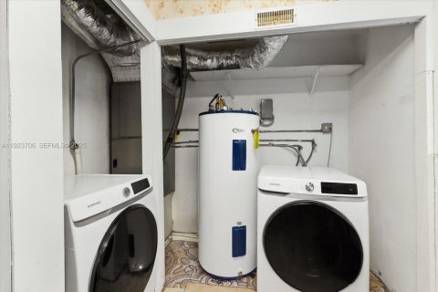 Купить виллу или дом в Санрайз, Флорида 4 спальни, 171.87м2, № 1981995 - фото 17