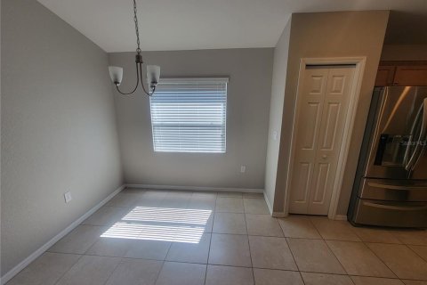 Casa en alquiler en Winter Haven, Florida, 3 dormitorios, 156.82 m2 № 1918874 - foto 7