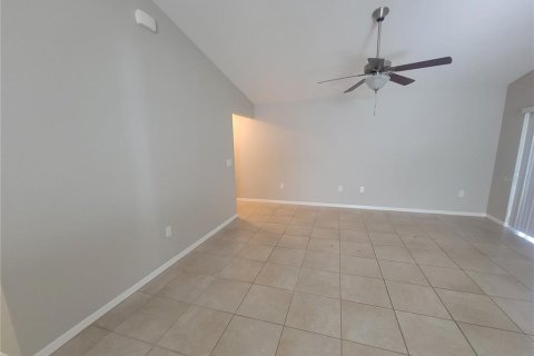 Casa en alquiler en Winter Haven, Florida, 3 dormitorios, 156.82 m2 № 1918874 - foto 4