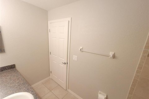 Casa en alquiler en Winter Haven, Florida, 3 dormitorios, 156.82 m2 № 1918874 - foto 27