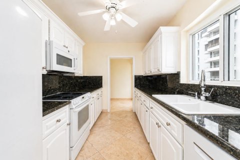 Copropriété à louer à Highland Beach, Floride: 2 chambres, 173.45 m2 № 2281071 - photo 8