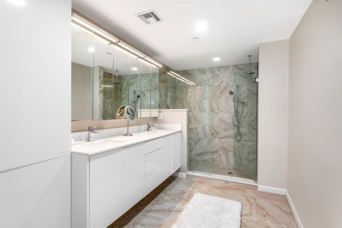 Copropriété à louer à Highland Beach, Floride: 2 chambres, 173.45 m2 № 2281071 - photo 12