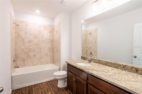 House in Fort Myers, Florida 4 bedrooms, 157.1 sq.m. № 1540187 - photo 22
