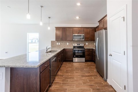 House in Fort Myers, Florida 4 bedrooms, 157.1 sq.m. № 1540187 - photo 5