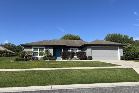 Casa en alquiler en Tavares, Florida, 3 dormitorios, 131.27 m2 № 1788202 - foto 1