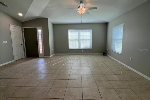 Casa en alquiler en Tavares, Florida, 3 dormitorios, 131.27 m2 № 1788202 - foto 9