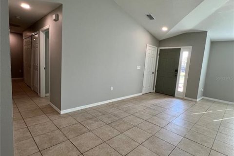 Casa en alquiler en Tavares, Florida, 3 dormitorios, 131.27 m2 № 1788202 - foto 4