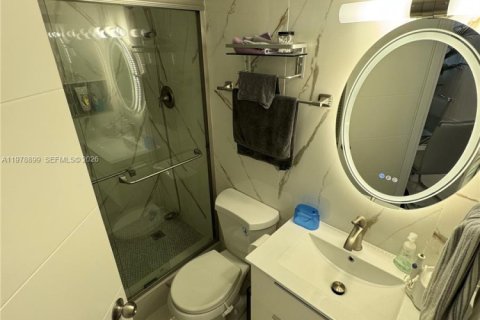 Снять в аренду кондоминиум в Майами, Флорида 2 спальни, 91.97м2, № 2079181 - фото 13