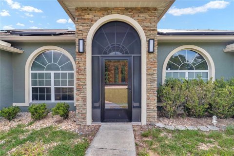 Casa en venta en Ocala, Florida, 3 dormitorios, 168.8 m2 № 2208363 - foto 2