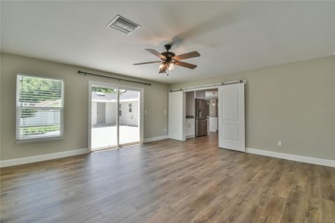 Casa en alquiler en Ocala, Florida, 3 dormitorios, 244.98 m2 № 1899183 - foto 14