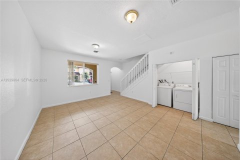 Condominio en venta en Homestead, Florida, 2 dormitorios, 122.07 m2 № 2248617 - foto 4