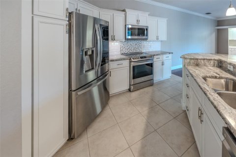 House in Ocala, Florida 4 bedrooms, 236.62 sq.m. № 2422762 - photo 21