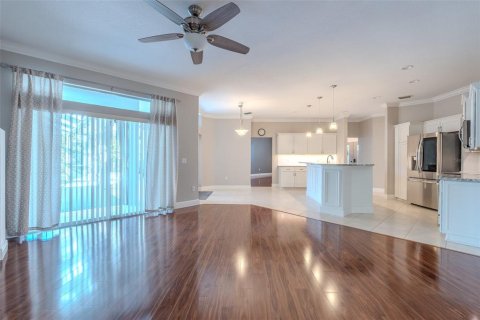 House in Ocala, Florida 4 bedrooms, 236.62 sq.m. № 2422762 - photo 16