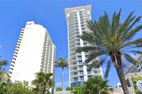 Apartamento en alquiler en Sunny Isles Beach, Florida, 1 dormitorio, 60.39 m2 № 2054348 - foto 8