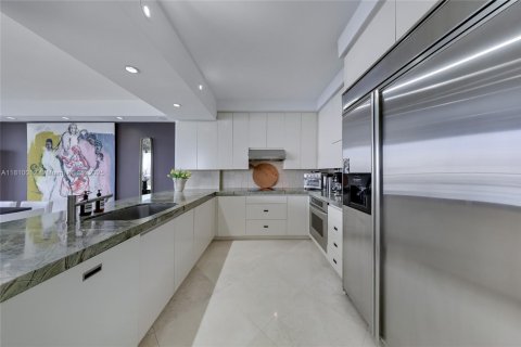 Condominio en venta en Miami, Florida, 2 dormitorios, 159.79 m2 № 1756937 - foto 3