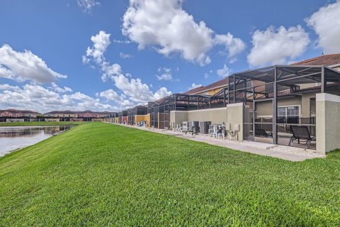 Casa en venta en Kissimmee, Florida, 5 dormitorios, 188.03 m2 № 1737286 - foto 24