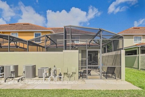 Casa en venta en Kissimmee, Florida, 5 dormitorios, 188.03 m2 № 1737286 - foto 25
