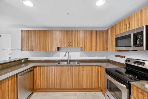 Copropriété à vendre à Miami Beach, Floride: 2 chambres, 110 m2 № 2012319 - photo 19