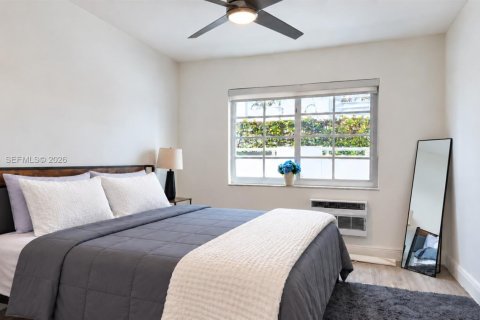 Copropriété à louer à Miami Beach, Floride: 1 chambre, 69.68 m2 № 2382273 - photo 11