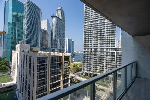 Condominio en Miami, Florida, 2 dormitorios  № 2075424