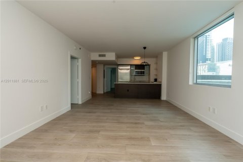 Condominio en alquiler en Miami, Florida, 2 dormitorios, 111.2 m2 № 2075424 - foto 12