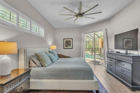 House in Tampa, Florida 4 bedrooms, 242.75 sq.m. № 1874021 - photo 25