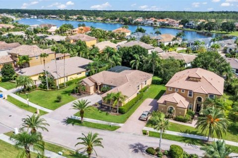 House in Tampa, Florida 4 bedrooms, 242.75 sq.m. № 1874021 - photo 5
